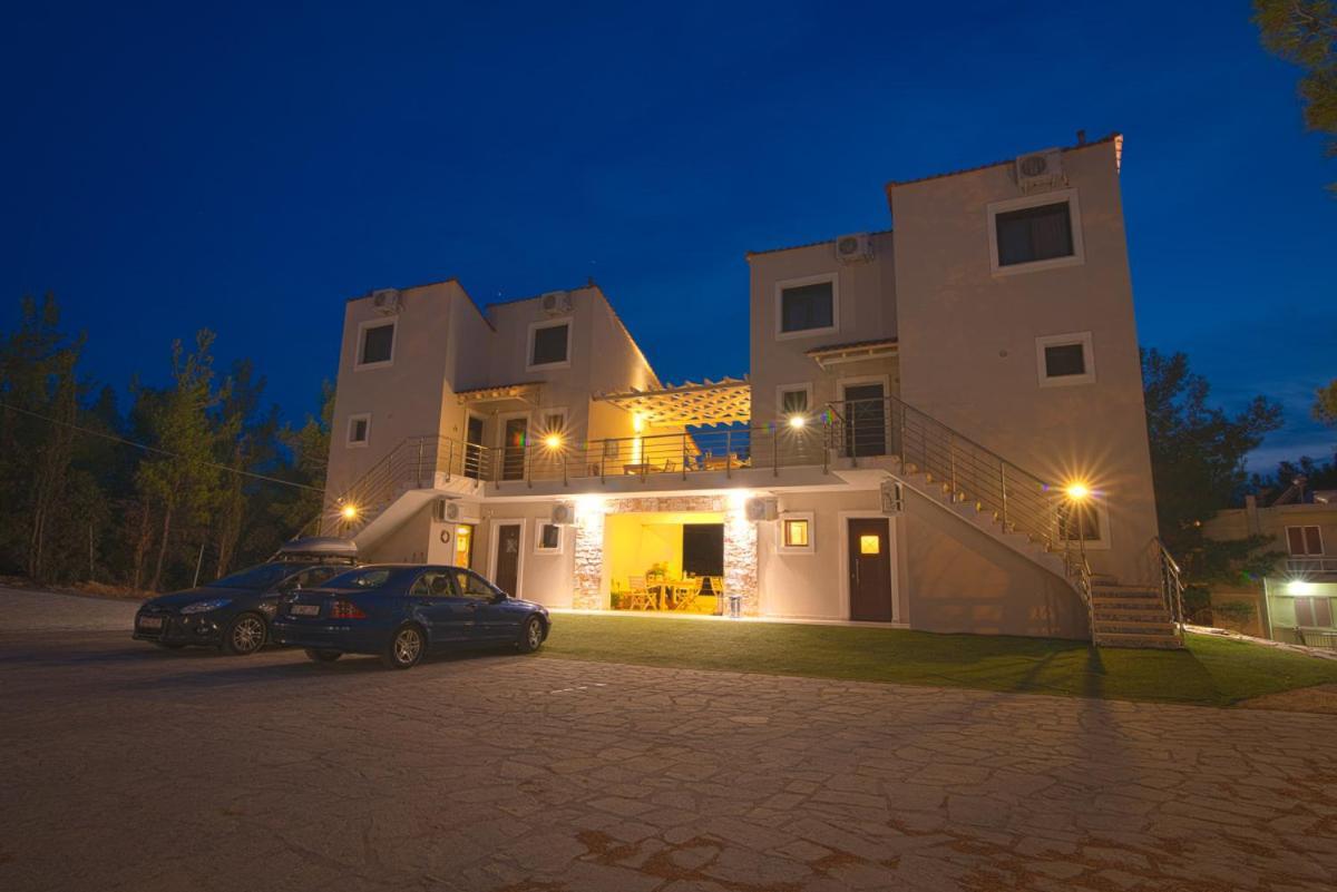 Villa Ermioni Apartments 리메나리아 외부 사진